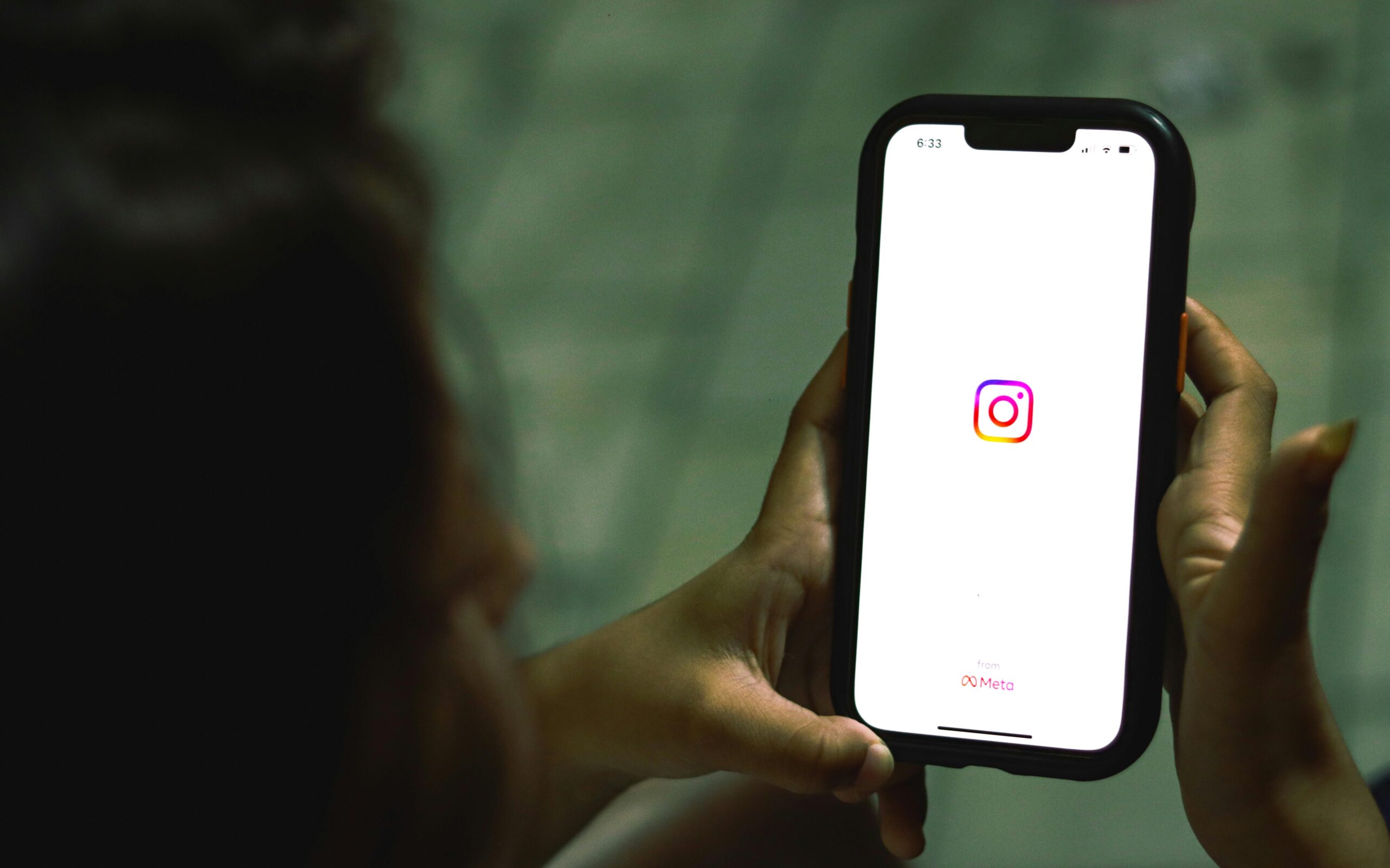 How to Use Instagram for Business Growth in 2025