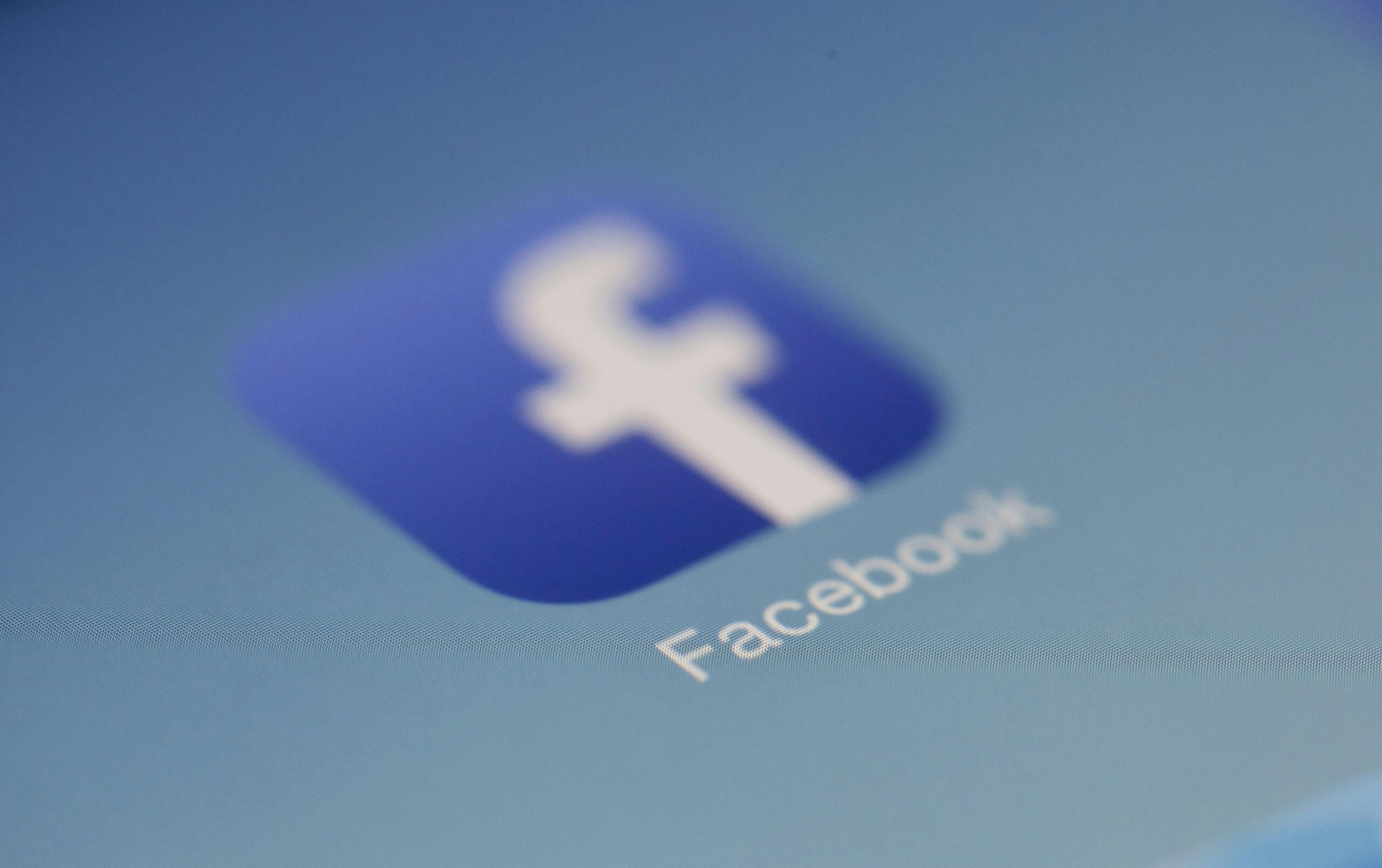 How to Get SEO Clients from Facebook Groups