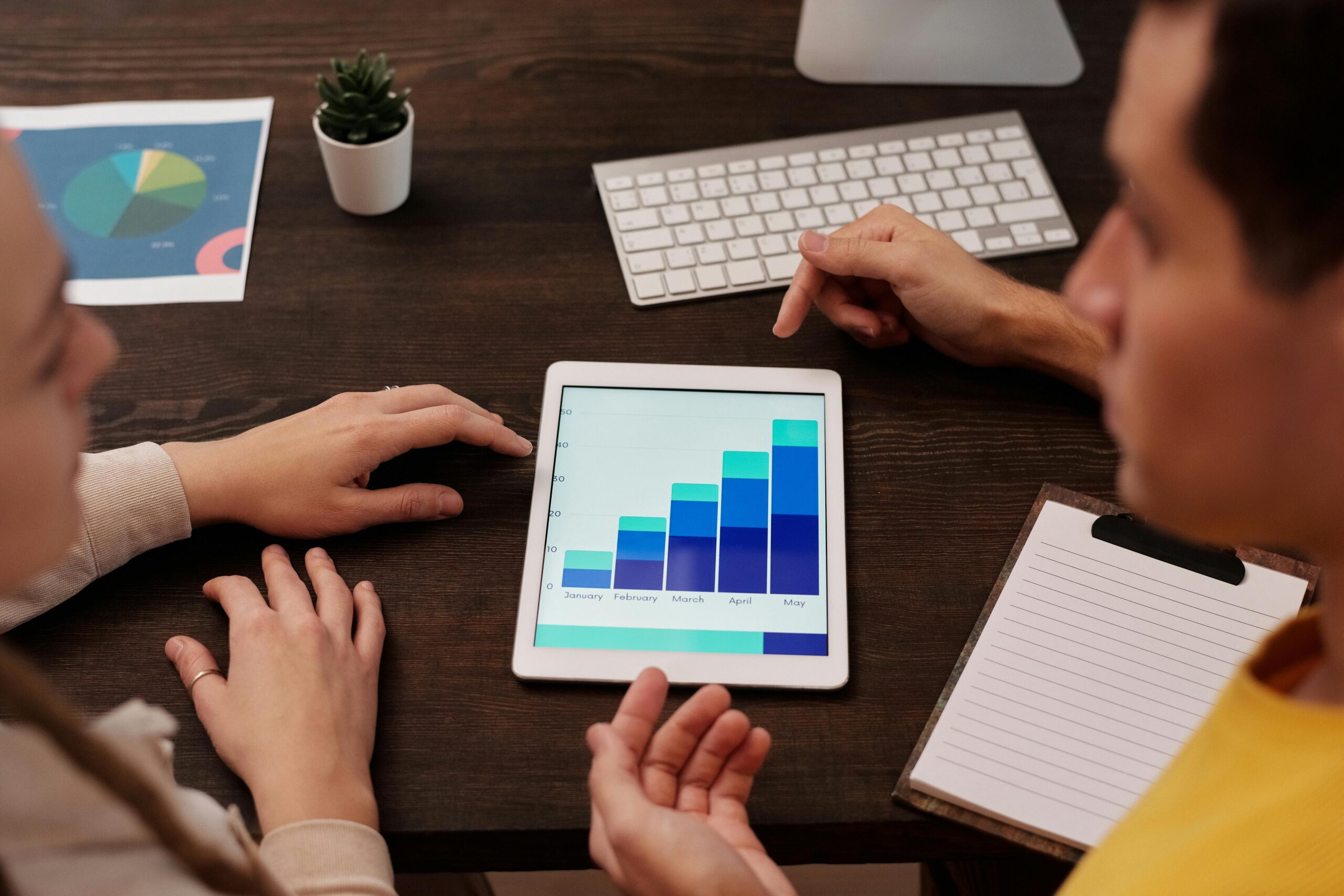 Get Consistent SEO Clients Every Month with Zero Outreach