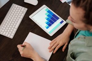 Strategies to Convert Cold Prospects into SEO Sales